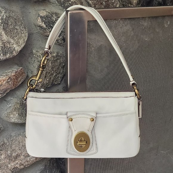 Coach Handbags - Coach Vintage White Leather Vachetta Turnlock Satchel F063-10326